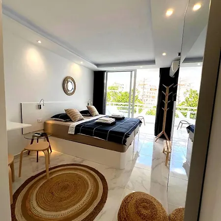 Tenerife Sea View Sun 214 Апартаменты *